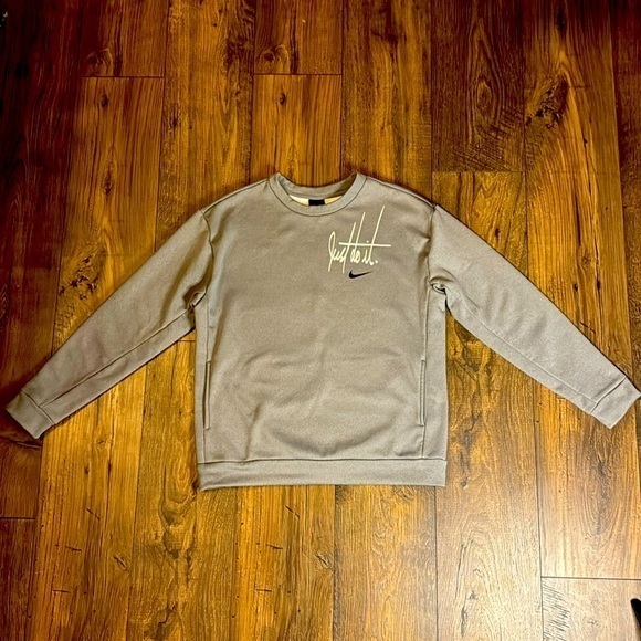 Nike Tops - Nike Vintage Gray Sweatshirt XS